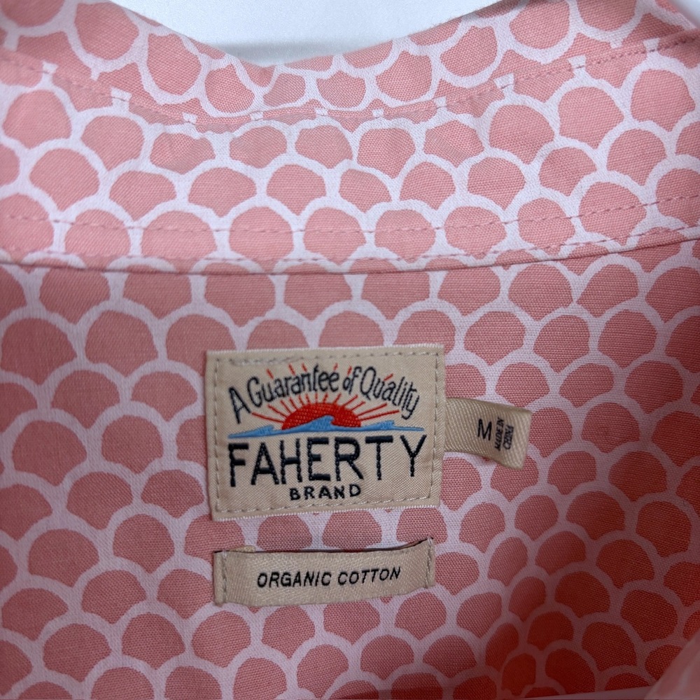 Pink Faherty Fish Scale Pattern Short Sleeve Casu… - image 5